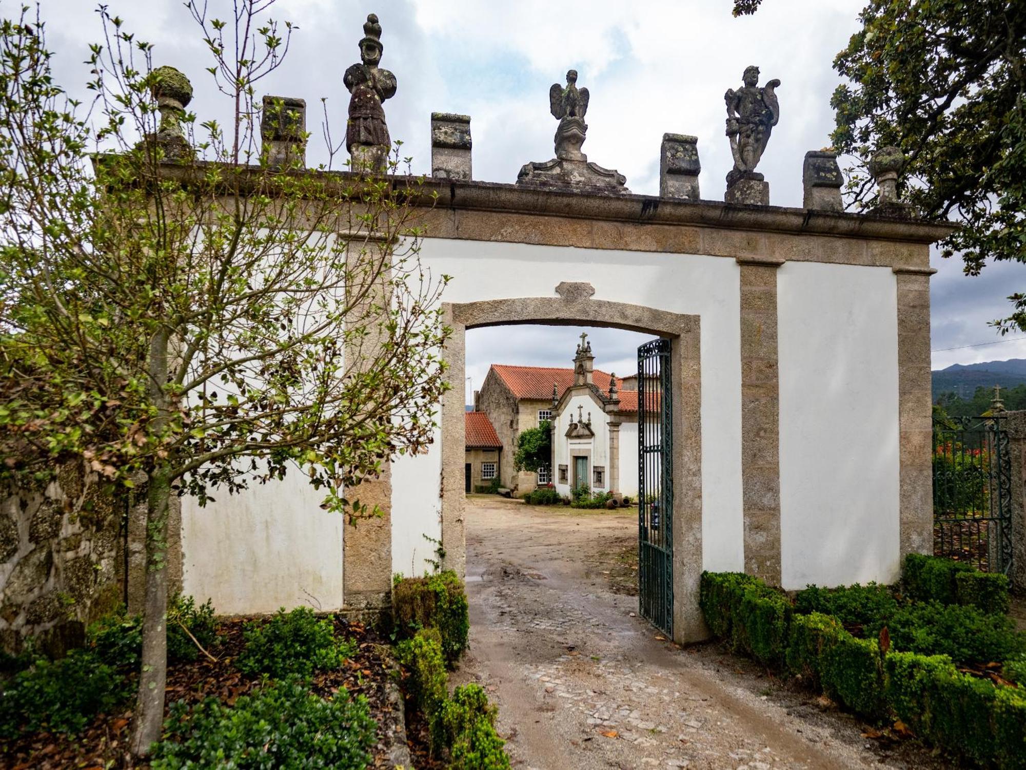 Quinta De Cypriano - Wine & Nature Ponte da Barca Exterior photo